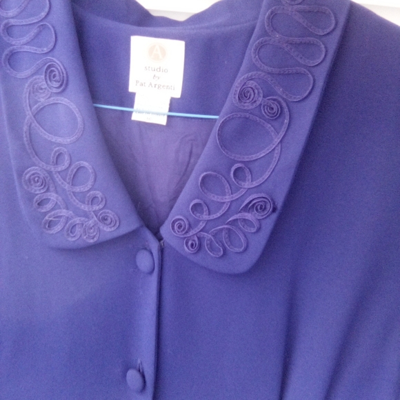 Dress - Picture 5 of 5